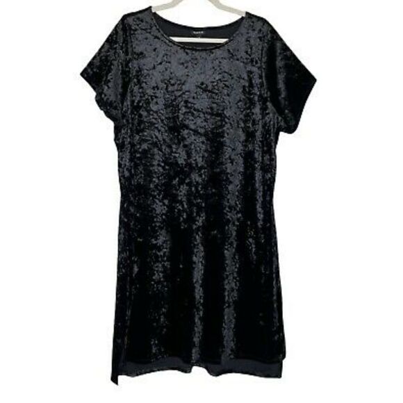 TORRID Crushed Velvet T-Shirt Dress - Picture 3 of 9